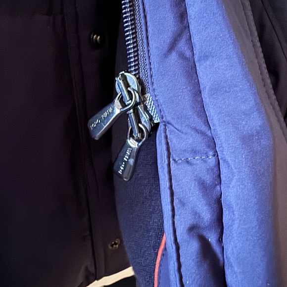 Loro Piana Storm System Goose Down Jacket – Navy, Size M - Picture 8 of 8